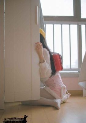 沉迷爱情